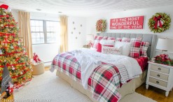 Plaid-Christmas-Bedroom-2016-15