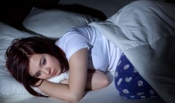 25324342 - woman cant sleep at the night because of her problems