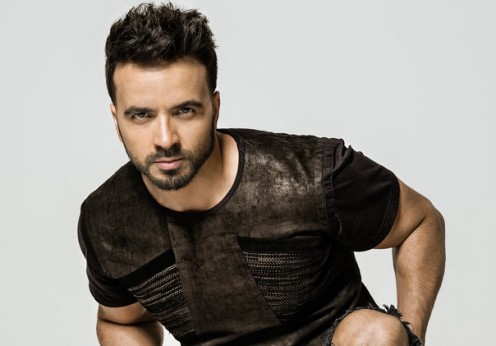 luis-fonsi-press-2019-cr-Universal-Music-Latino-billboard-1548